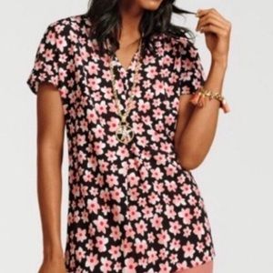 CAbi Pink Starflower Harmony Blouse V-Neck XL